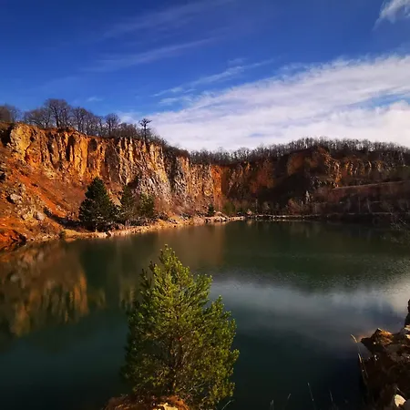 Vinarice Cesky Kras *